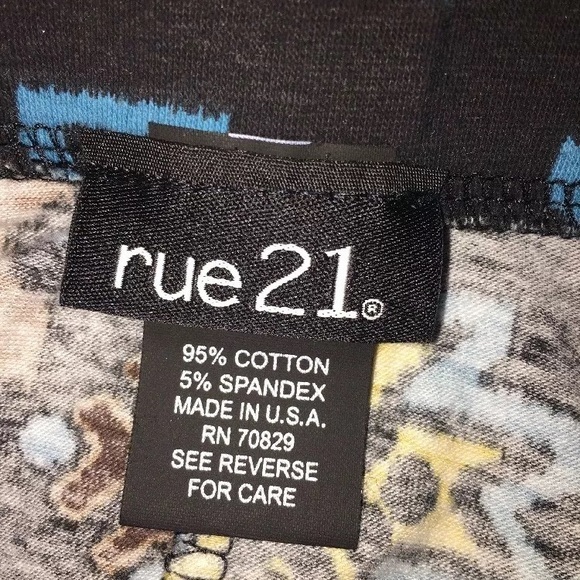 Women’s Rue 21 Tribal Pattern Skater Skirt Size S - Picture 4 of 6